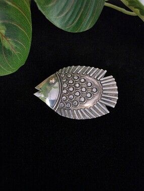 Vintage .925 Sterling Silver Fish Brooch/Pin